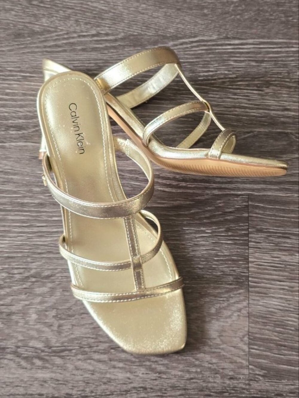 Calvin Klein Gold Metallic Strappy Heels Women’s Size 8 Excellent Condition